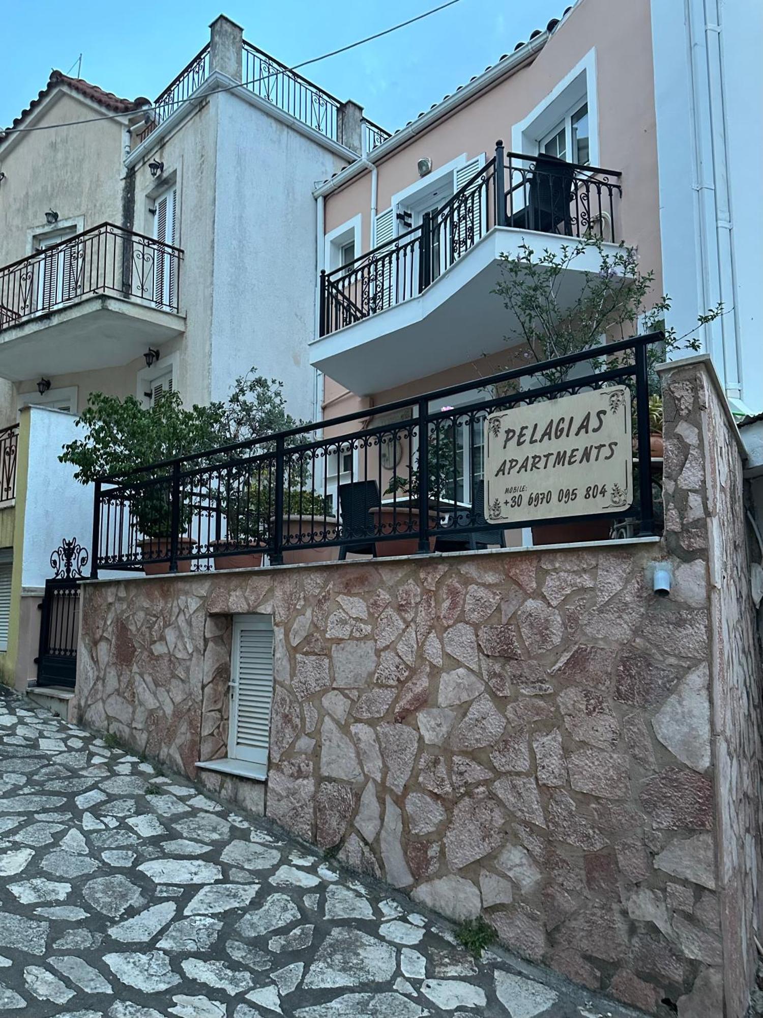 Pelagias Apartments Agia Efimia Екстер'єр фото